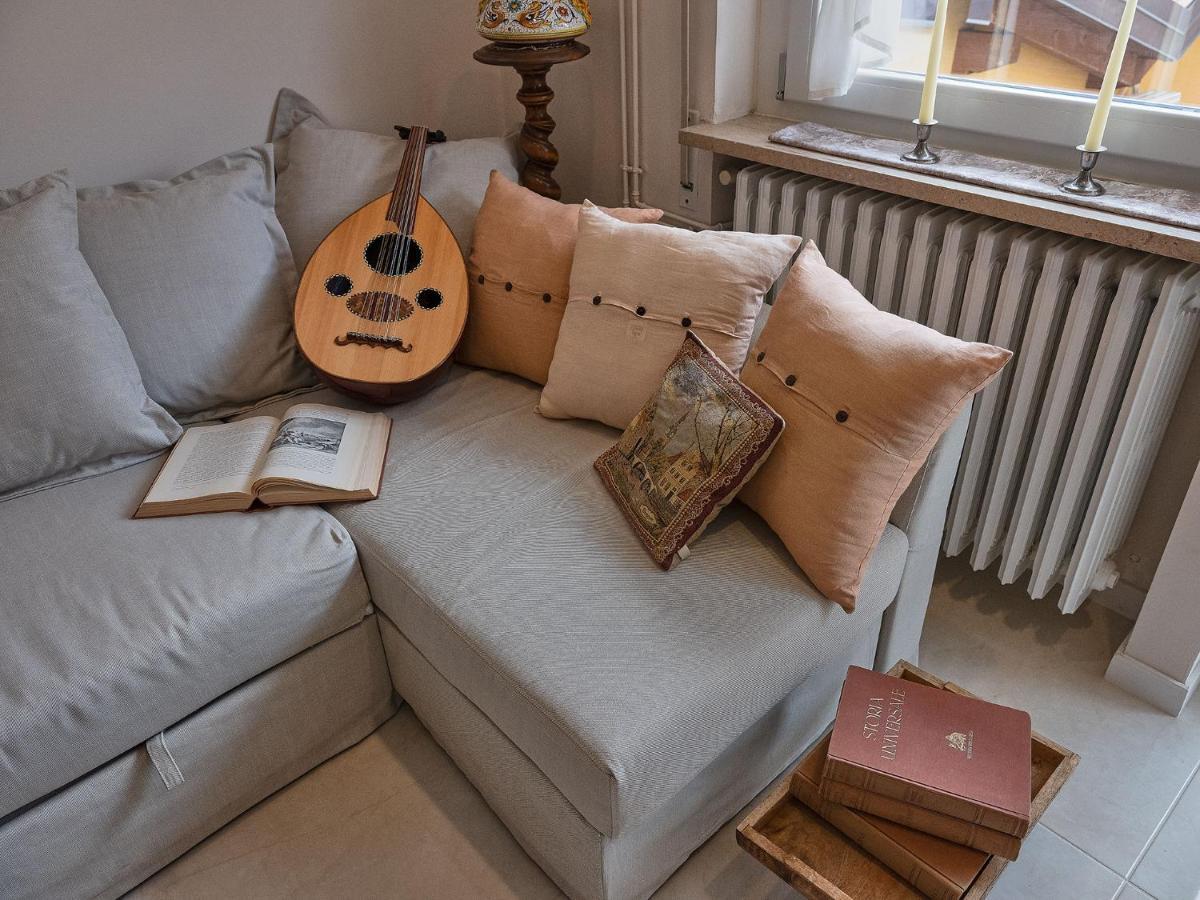 Ave Home Luino Luaran gambar